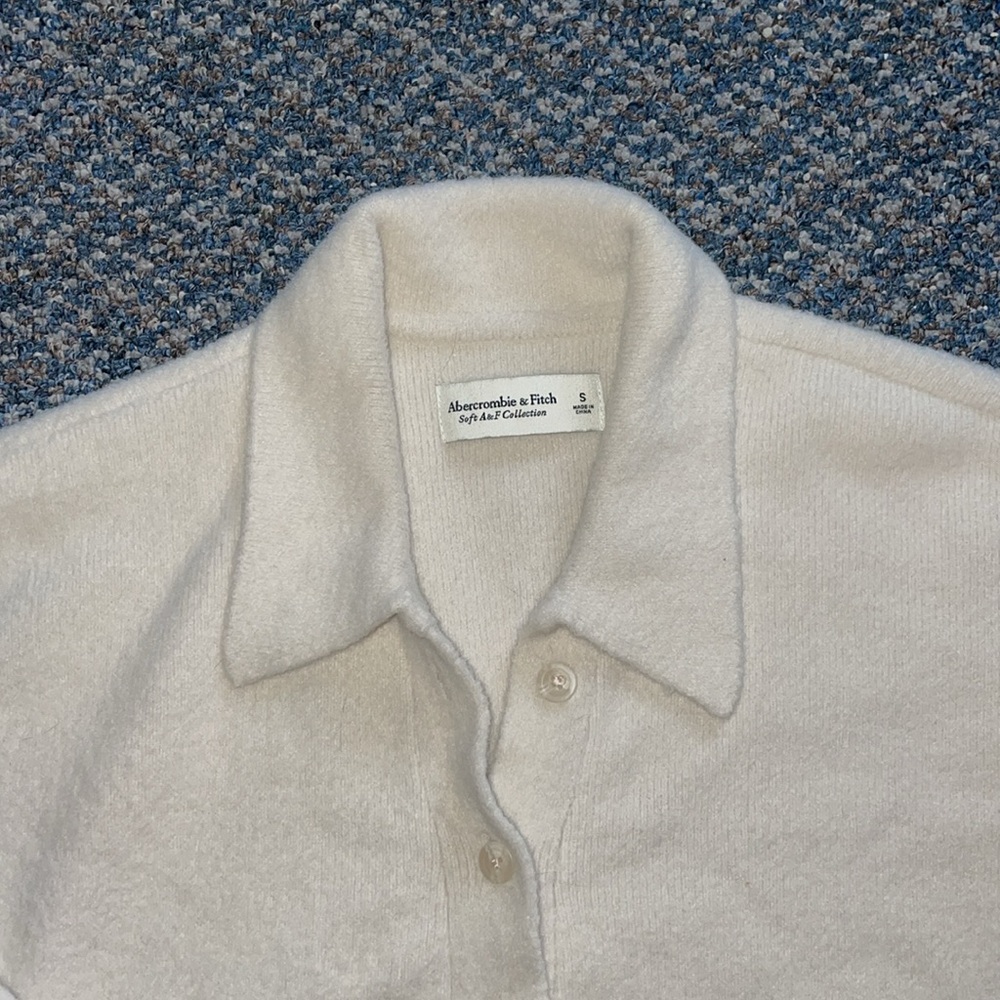 Abercrombie Soft AF sweater - Picture 2 of 2